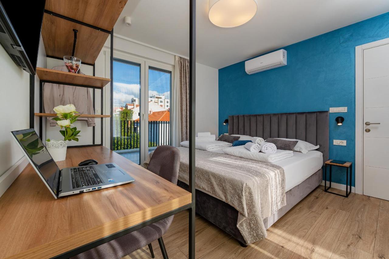 سبليت Seven Seas Residence المظهر الخارجي الصورة