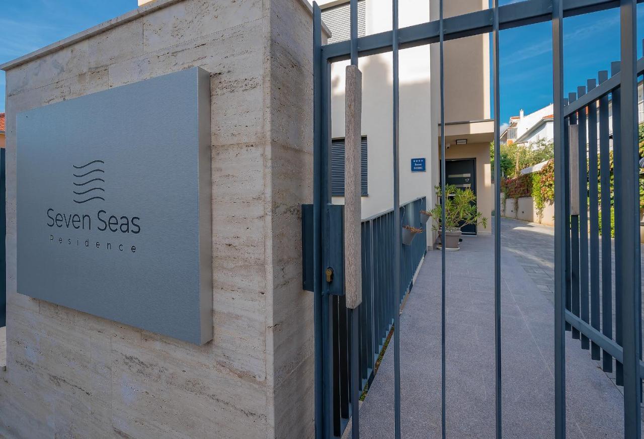 سبليت Seven Seas Residence المظهر الخارجي الصورة